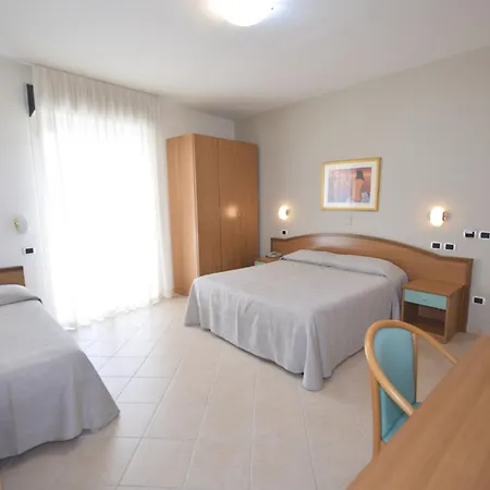Mario Hotel 3*