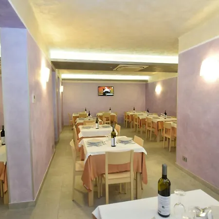 Hotel Mario 3*
